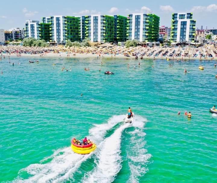 Iriny Apartment Spa&Pool By Alezzi Beach Resort Navodari Dış mekan fotoğraf